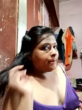 Snapshot of Love_Jenny chatting on June 21, 2026, 4:51 am Love Jenny online show from June 21, 2026, 4:51 am