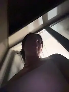 KimArts online show from March 15, 2026, 7:32 pm