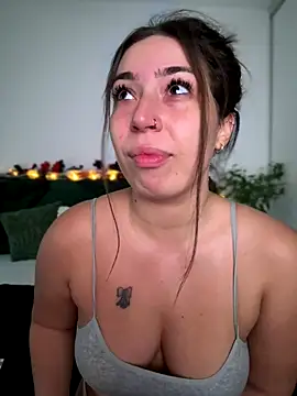 KimArts online show from October 1, 2025, 3:49 pm