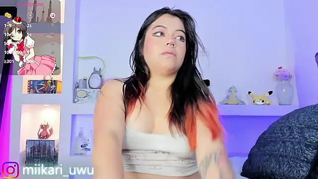 Snapshot of Ahri_Elderwood chatting on March 8, 2025, 3:50 am Ahri Elderwood online show from March 8, 2025, 3:50 am