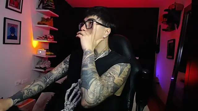 jung dragon online show from October 3, 2025, 1:53 am