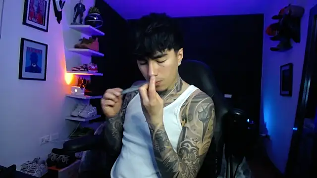 jung dragon online show from December 1, 2025, 11:27 pm