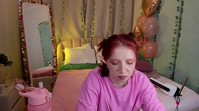 Love is Lola online show from February 27, 2025, 4:24 am