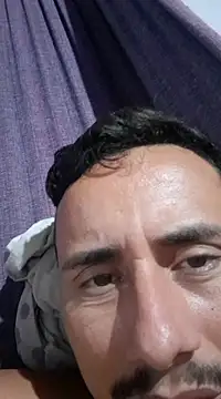 luissilva0071 online show from February 24, 2025, 11:41 pm