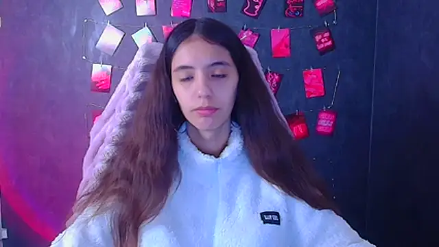 Aishell  online show from October 31, 2025, 12:57 pm