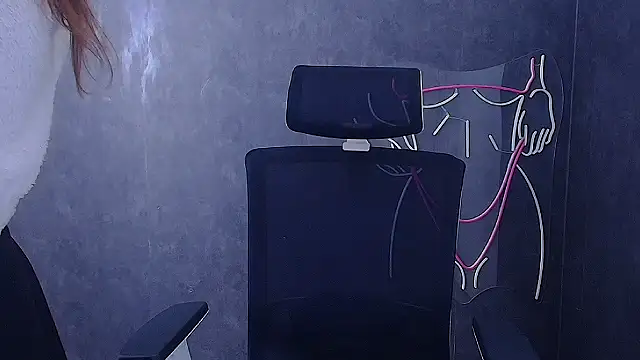 Aishell  online show from September 10, 2025, 6:23 am