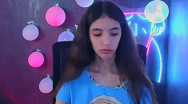 Aishell  online show from February 22, 2025, 12:51 pm