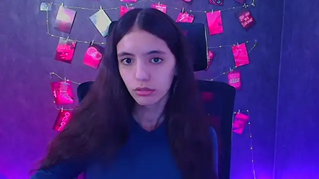 Aishell  online show from April 10, 2026, 11:28 am