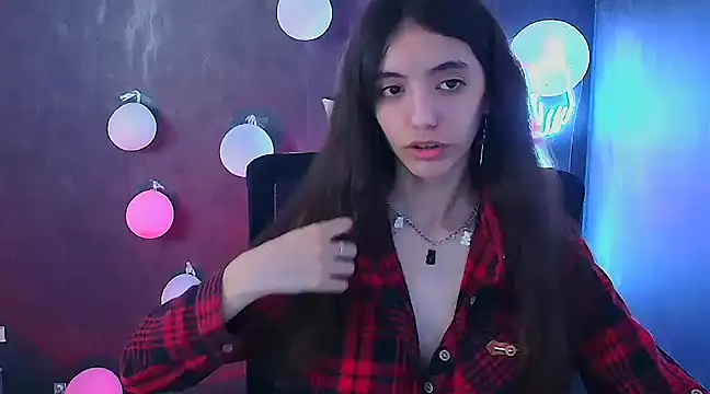 Aishell  online show from March 7, 2025, 3:28 pm