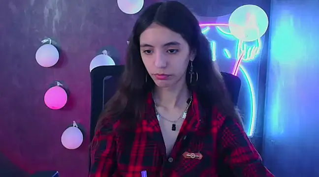 Aishell  online show from March 8, 2025, 6:32 am