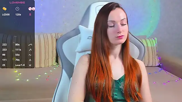 Snapshot of FlamyGold chatting on March 10, 2025, 2:50 am FlamyGold online show from March 10, 2025, 2:50 am