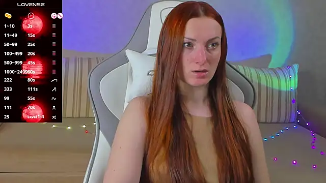 Snapshot of FlamyGold chatting on November 9, 2025, 12:36 am FlamyGold online show from November 9, 2025, 12:36 am