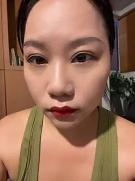 Eliza-E online show from June 28, 2026, 11:27 am