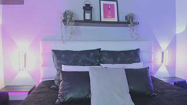 sofi bakerr online show from March 31, 2026, 11:34 am