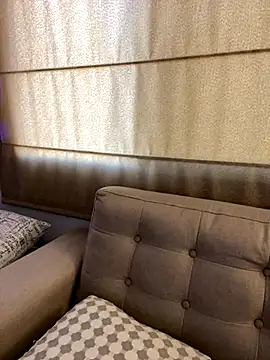 DaryRos online show from December 1, 2025, 9:15 pm