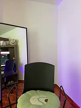 DaryRos online show from March 1, 2025, 10:31 pm