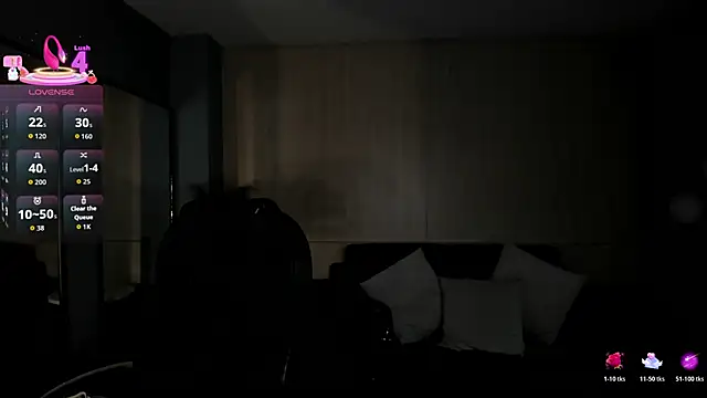 ViolettHansson online show from November 8, 2025, 11:14 am