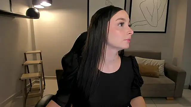 AliceHarper  online show from September 18, 2025, 7:06 pm