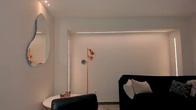 AliceHarper  online show from April 11, 2026, 11:47 am