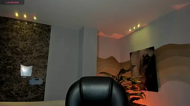 AliceHarper  online show from March 18, 2026, 6:42 pm