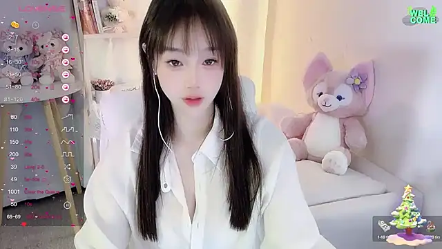 Snapshot of Kiss-18 chatting on March 7, 2025, 1:40 pm Kiss-18 online show from March 7, 2025, 1:40 pm