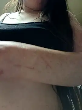 PhatAss Kummmilla online show from October 19, 2025, 7:11 am