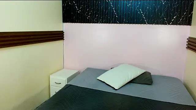 JackyMurphy online show from November 18, 2025, 7:28 pm