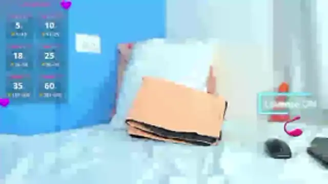 samanta-Little online show from October 24, 2025, 11:37 pm