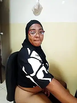 Aaliyah brown online show from November 25, 2025, 2:06 pm