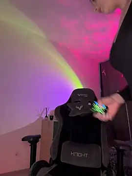  MayShy  online show from February 17, 2025, 2:38 pm