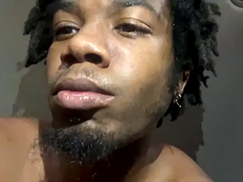 SlimeCrownzOut5 online show from December 18, 2025, 5:17 pm