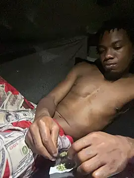 SlimeCrownzOut5 online show from February 4, 2025, 9:07 am