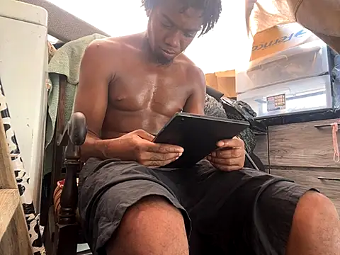 SlimeCrownzOut5 online show from September 18, 2025, 5:16 pm