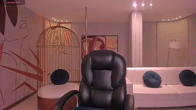 AnaisNin online show from March 13, 2025, 12:24 pm