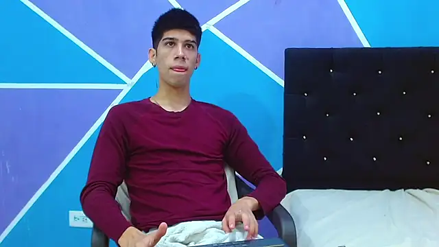 jhony-sex online show from January 15, 2025, 3:33 am