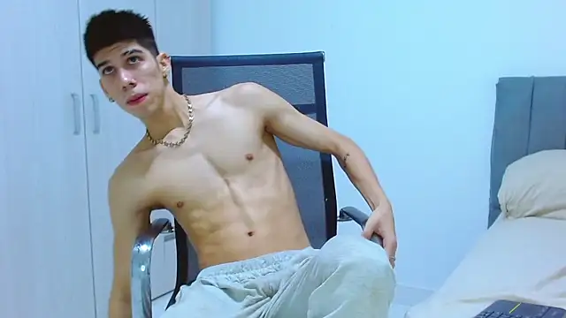 jhony-sex online show from October 9, 2025, 4:46 am