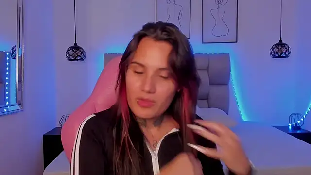 Susan-Sweet-7 online show from February 9, 2026, 8:40 pm