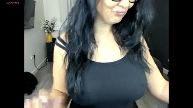 KimBeee online show from March 20, 2026, 3:07 am