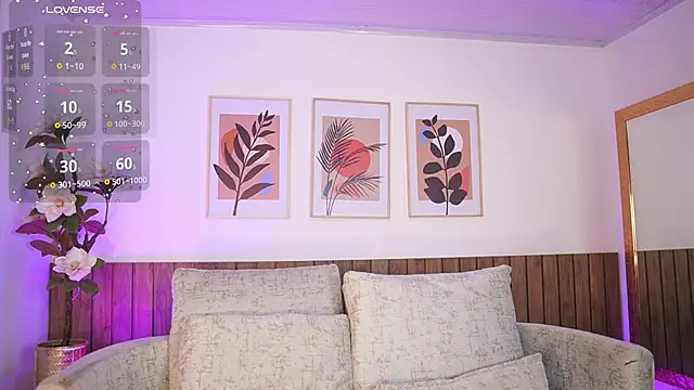 Zarawilliams online show from October 21, 2025, 11:42 am