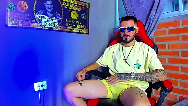 smoker445 online show from November 7, 2025, 10:03 pm