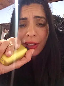 Chicavixy online show from September 27, 2025, 4:29 am