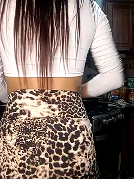 Chicavixy online show from September 14, 2025, 12:55 am