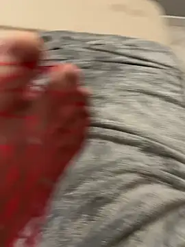 Leanaa Jolly online show from February 4, 2025, 4:29 pm