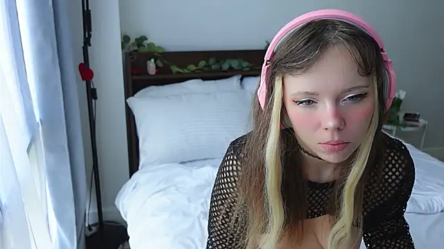 Ayra Lust online show from March 9, 2025, 3:54 am