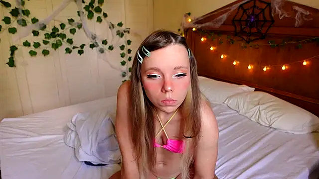 Ayra Lust online show from October 18, 2025, 7:16 pm