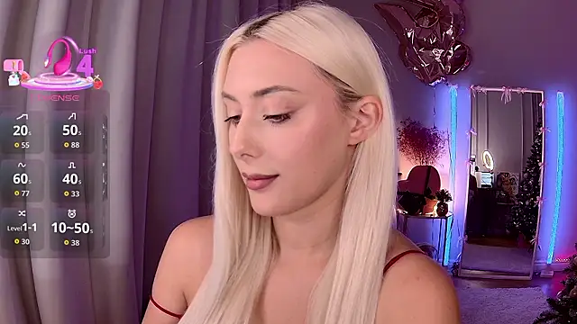 LoryWood online show from January 13, 2026, 5:28 pm