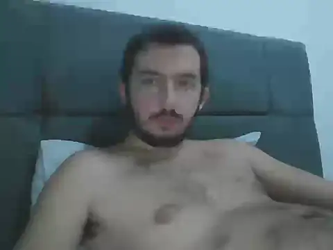 laynufff online show from November 5, 2025, 5:05 pm