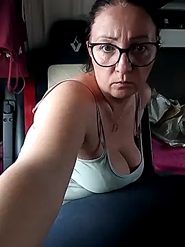 Snapshot of cuplubijoanna chatting on November 22, 2025, 3:22 pm cuplubijoanna online show from November 22, 2025, 3:22 pm