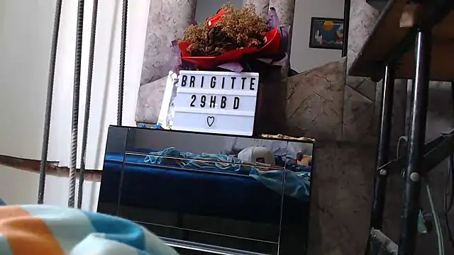 yohatinelly07 online show from September 25, 2025, 5:30 pm