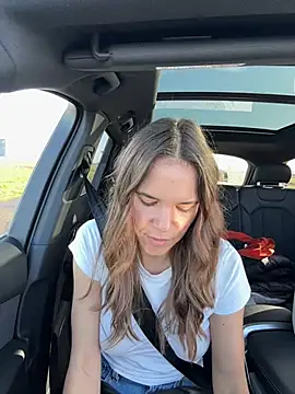 JuicyFruits93 online show from February 7, 2026, 11:07 am